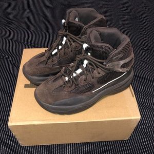 Yeezy Desert Boot Oil
